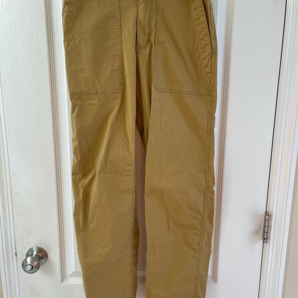 Gap Belted Joggers with GapFlex Lot of 2 - Picture 5 of 8